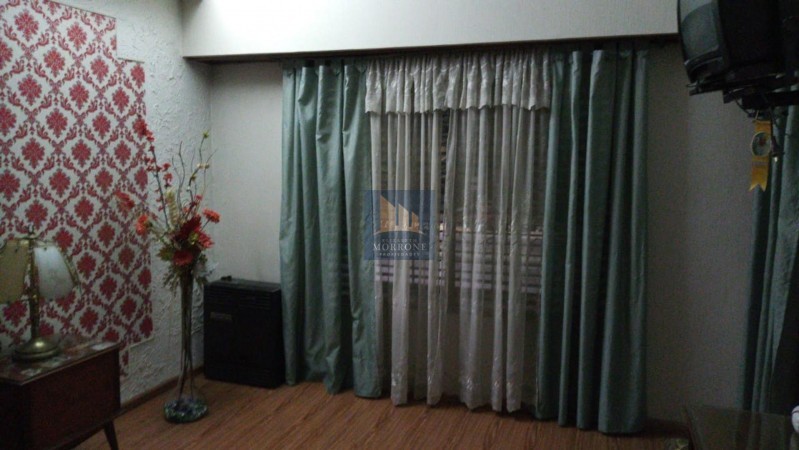 CASA EN VENTA SOBRE LOTE 550 MT2, AV L VALETTE 100 -MONTE GRANDE- APTA CREDITO