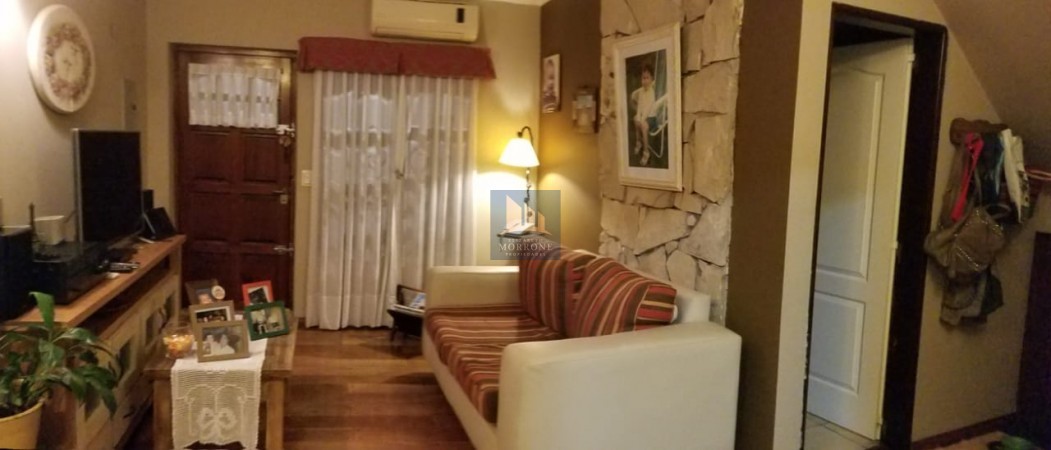 HERMOSA CASA EN VENTA CON 3 HABITACIONES, PILETA Y QUINCHO, QUILMES 1900 -TEMPERLEY-