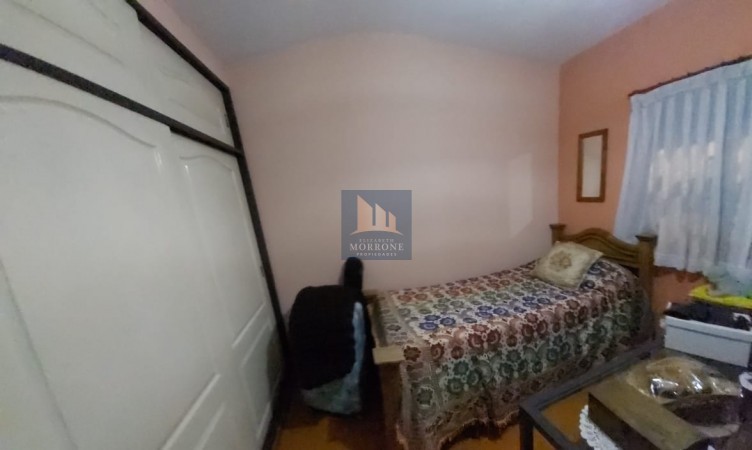 HERMOSA CASA EN VENTA CON 3 HABITACIONES, PILETA Y QUINCHO, QUILMES 1900 -TEMPERLEY-