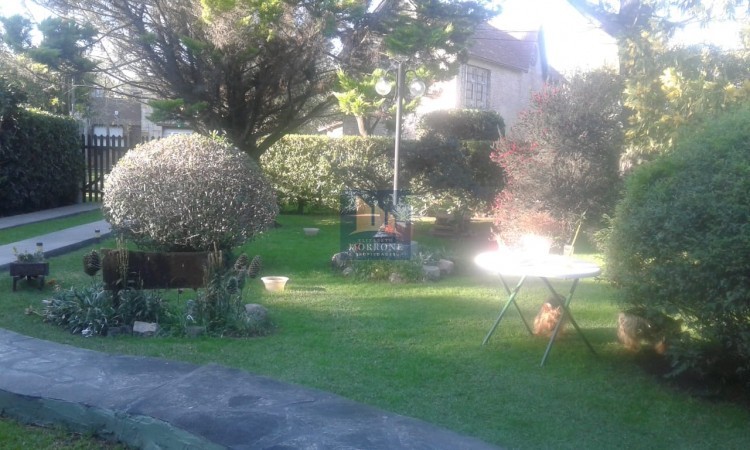 HERMOSA CASA EN VENTA EN LA RESERVA FORESTAL DE ATLANTIDA, CHIPRE 900 -SANTA CLARA DEL MAR-
