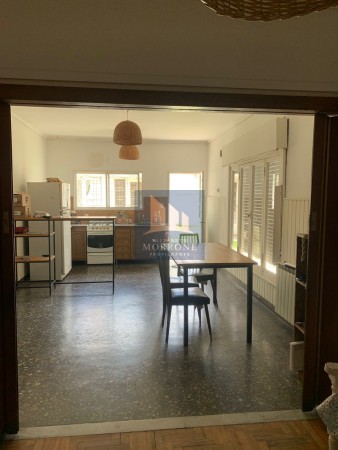 VENTA DE CHALET OPORTUNIDAD CON EXCELENTE UBICACION, DUCLOUT 410 -MONTE GRANDE-