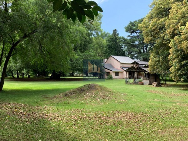 VENTA 10 HECTAREAS CON 2 CASAS CANCHAS DE FUTBOL QUINCHO Y PILETA, ALMIRANTE BROWN -VICENTE CASARES-