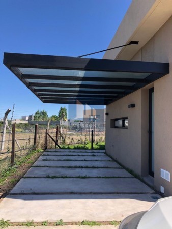 VENTA HERMOSA CASA A ESTRENAR 3 HABITACIONES, BARRIO LA HORQUETA DE ECHEVERRIA -CANNING- CONSULTA