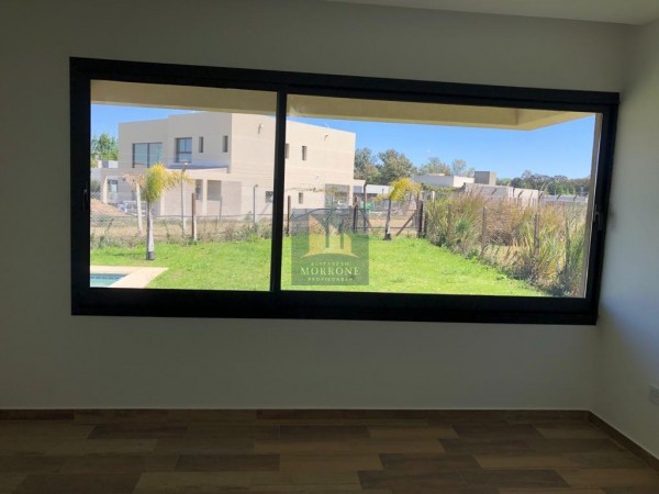 VENTA HERMOSA CASA A ESTRENAR 3 HABITACIONES, BARRIO LA HORQUETA DE ECHEVERRIA -CANNING- CONSULTA