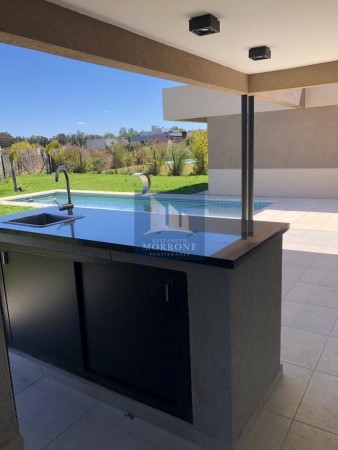 VENTA HERMOSA CASA A ESTRENAR 3 HABITACIONES, BARRIO LA HORQUETA DE ECHEVERRIA -CANNING- CONSULTA