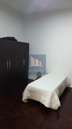 HERMOSA CASA ESTILO AMERICANA EN VENTA 3 DORMITORIOS, ESMERALDA 1700 -TEMPERLEY-