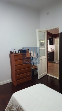 HERMOSA CASA ESTILO AMERICANA EN VENTA 3 DORMITORIOS, ESMERALDA 1700 -TEMPERLEY-