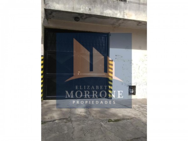 EXCELENTE GALPON CON DEPARTAMENTO EN VENTA, RUBEN DARIO 400 -TEMPERLEY-