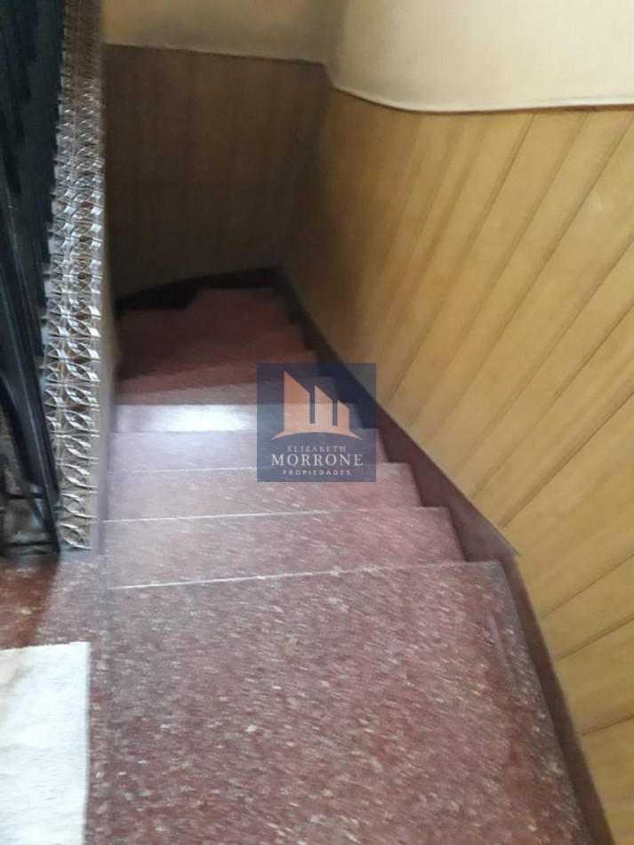 VENTA CASA CON 3 HABITACIONES Y GARAGE, C. CASARES 600 -TEMPERLEY-