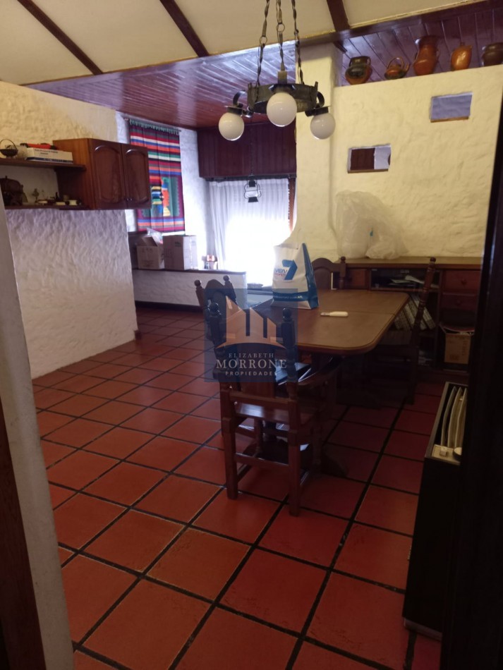VENTA BONITA CASA APTA CREDITO - 4 AMBIENTES MAZZA 178  MONTE GRANDE !!! TOMA DEPARTAMENTO EN CABA EN PARTE DE PAGO