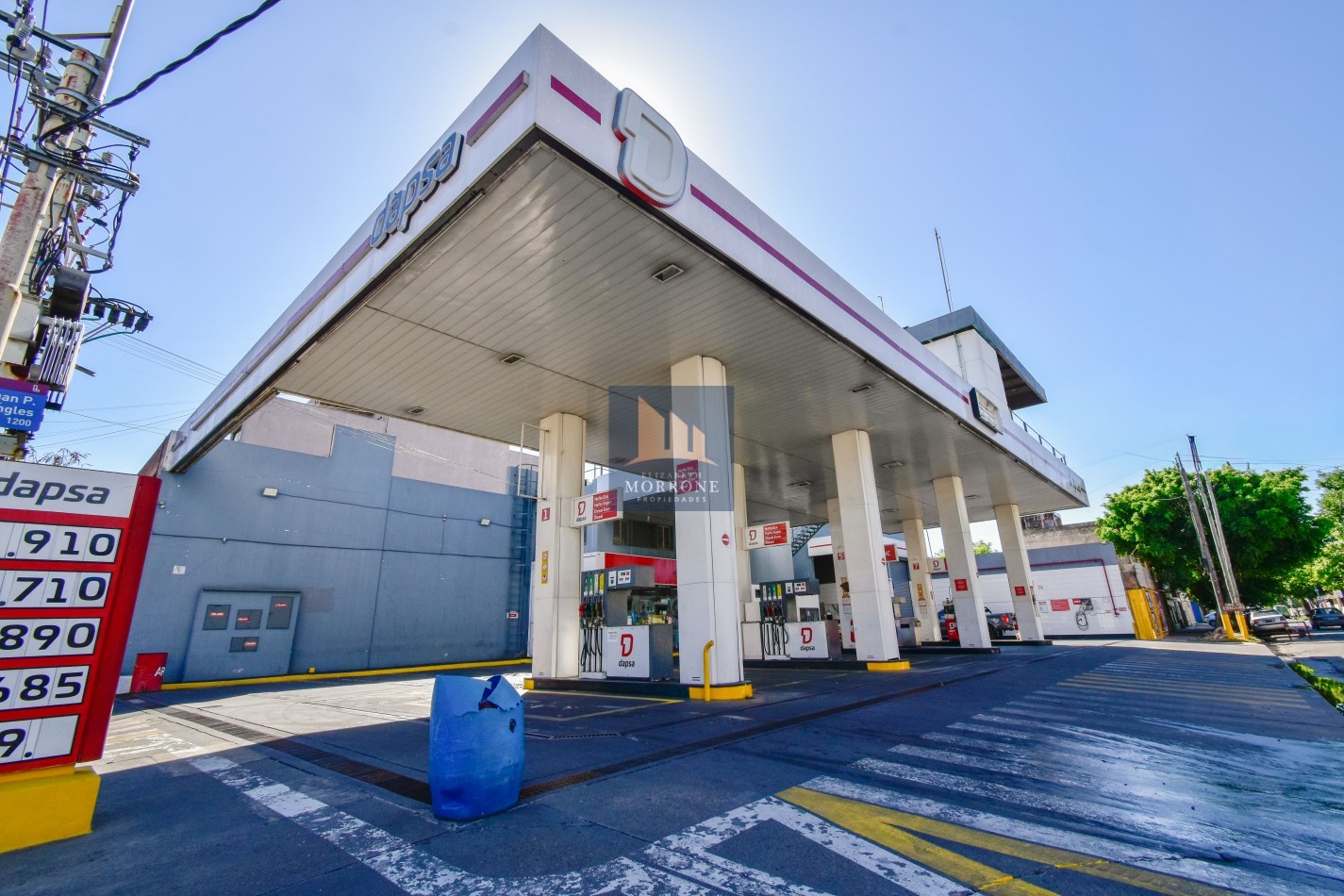 VENTA ESTACION DE SERVICIO FUNCIONANDO, COMBUSTIBLE Y GNC, PROPIEDAD Y FONDO DE COMERCIO, SARMIENTO 1292 -LANUS-