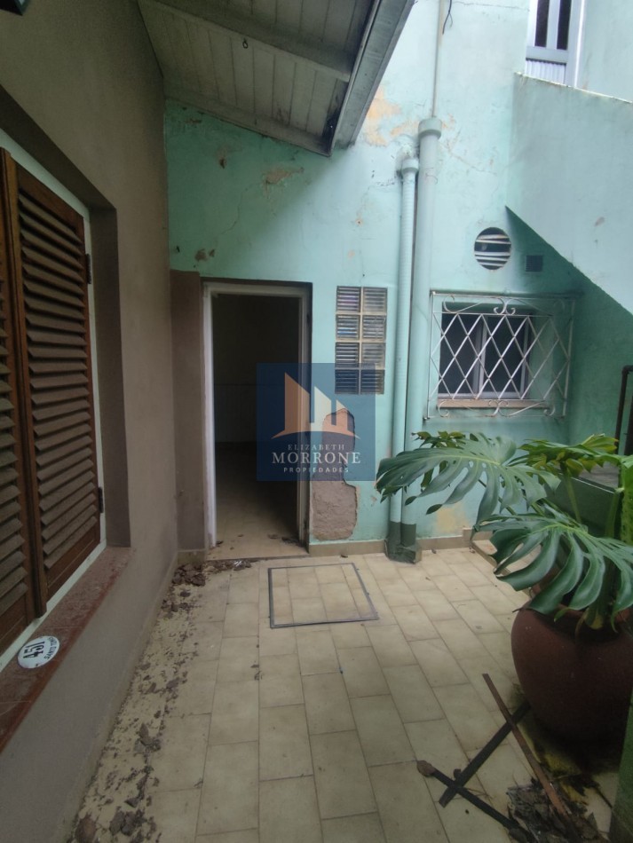 VENTA HERMOSA CASA TRES AMBIENTES EXCELNTE UBICACION CON MUCHO POTENCIAL ESTEVEZ CORREA 1002 TEMPERLEY 