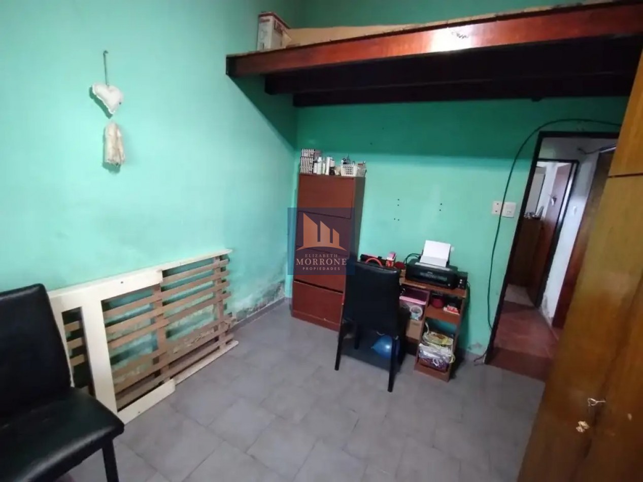 VENTA CASA 3 DORMITORIOS CON LOTE LIBRE, HUNGRIA 100 -TEMPERLEY-