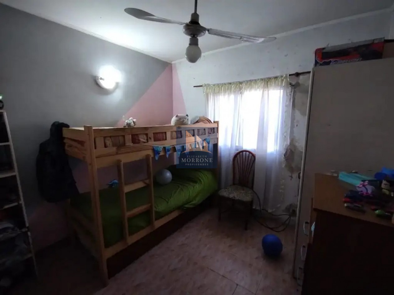 VENTA CASA 3 DORMITORIOS CON LOTE LIBRE, HUNGRIA 100 -TEMPERLEY-