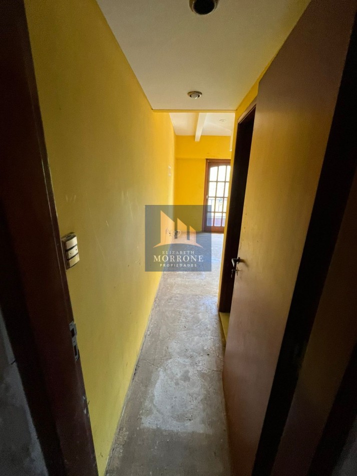 IMPORTANTE CHALET DE CATEGORIA CON 3 DORMITORIOS, SOTANO PARA VARIOS AUTOS Y PARQUE, LA CALANDRIA 4000 -SAN JOSE-