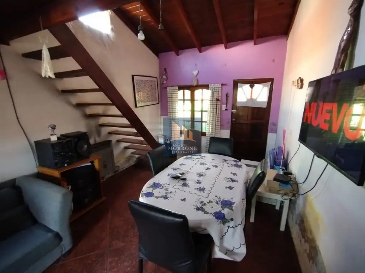 VENTA CASA 3 DORMITORIOS CON LOTE LIBRE, HUNGRIA 100 -TEMPERLEY-