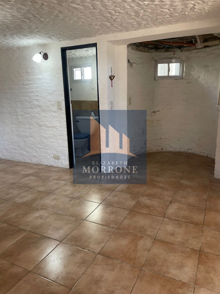 VENTA CASA 3 DORMITORIOS Y COCHERA PARA 2 AUTOS, DEAN FUNES Y DESTACAMENTO MELCHOR -MONTE GRANDE-