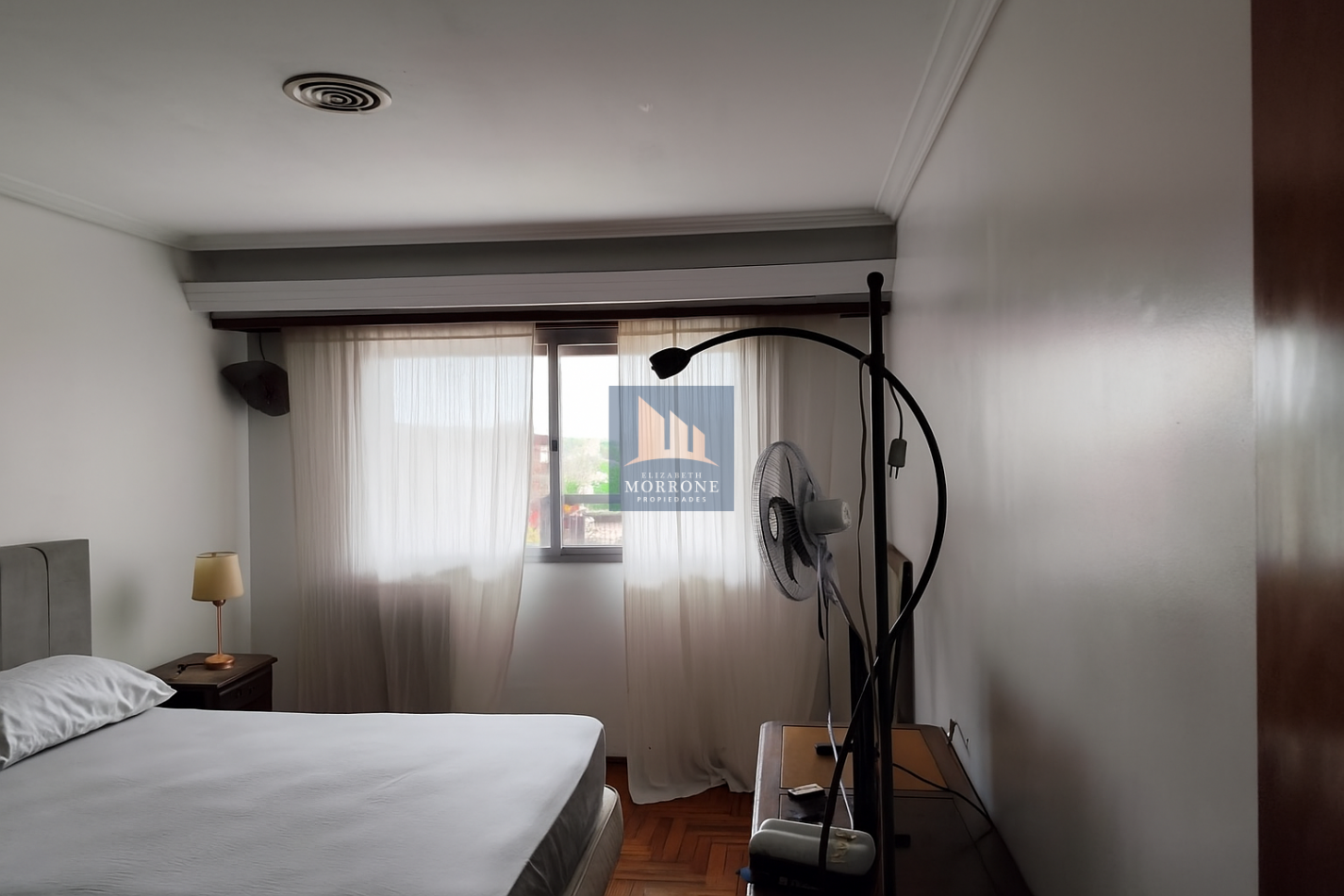 VENTA PISO COMPLETO EN EXCELENTE ZONA, DOS DORMITORIOS, TERRAZA, BALCON Y QUINCHO, AV EVA PERON 1480 -TEMPERLEY-