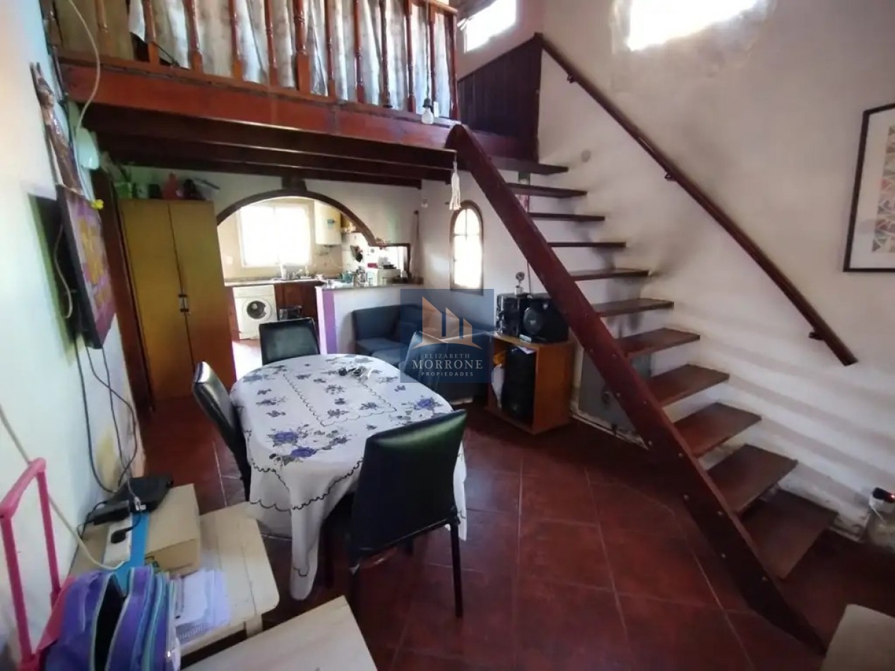 VENTA CASA 3 DORMITORIOS CON LOTE LIBRE, HUNGRIA 100 -TEMPERLEY-