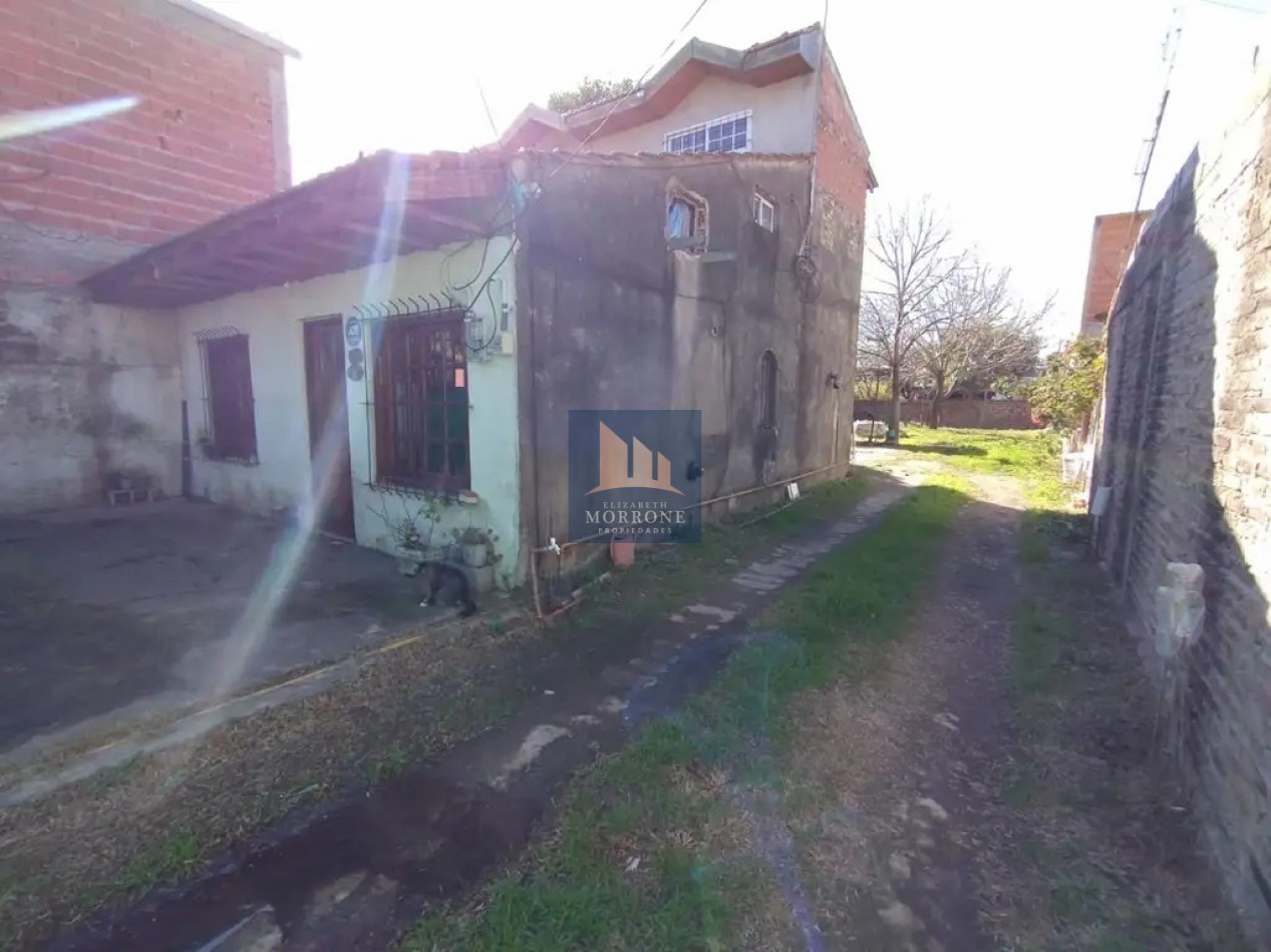 VENTA CASA 3 DORMITORIOS CON LOTE LIBRE, HUNGRIA 100 -TEMPERLEY-