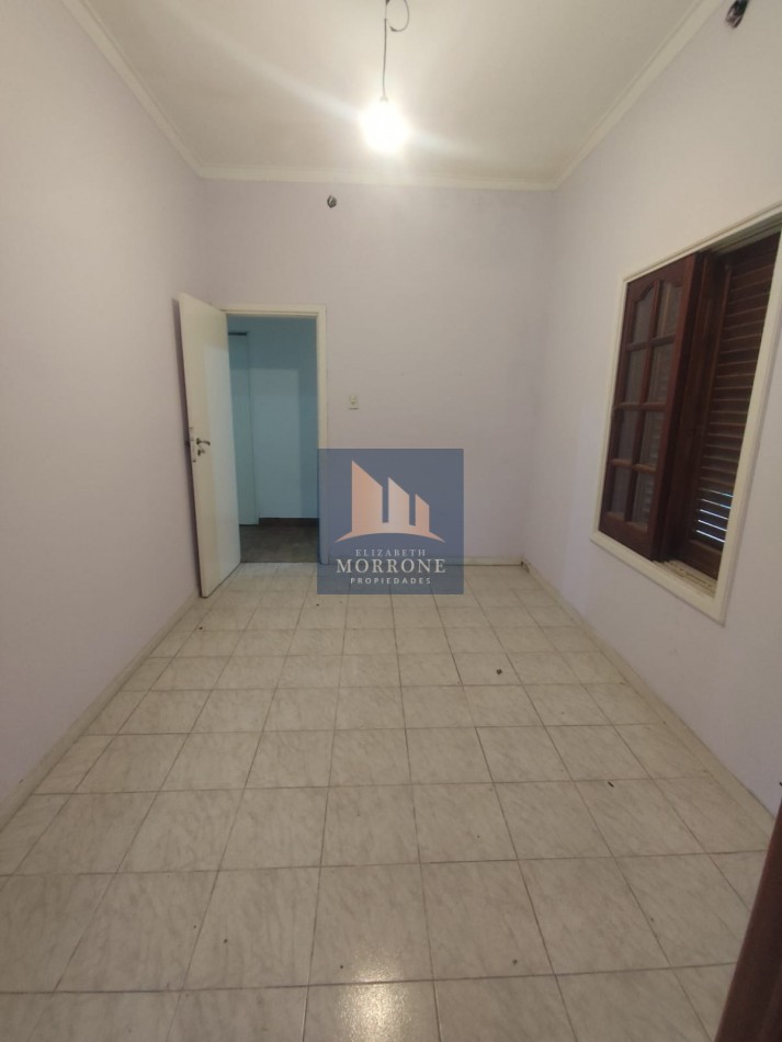 VENTA HERMOSA CASA TRES AMBIENTES EXCELNTE UBICACION CON MUCHO POTENCIAL ESTEVEZ CORREA 1002 TEMPERLEY 