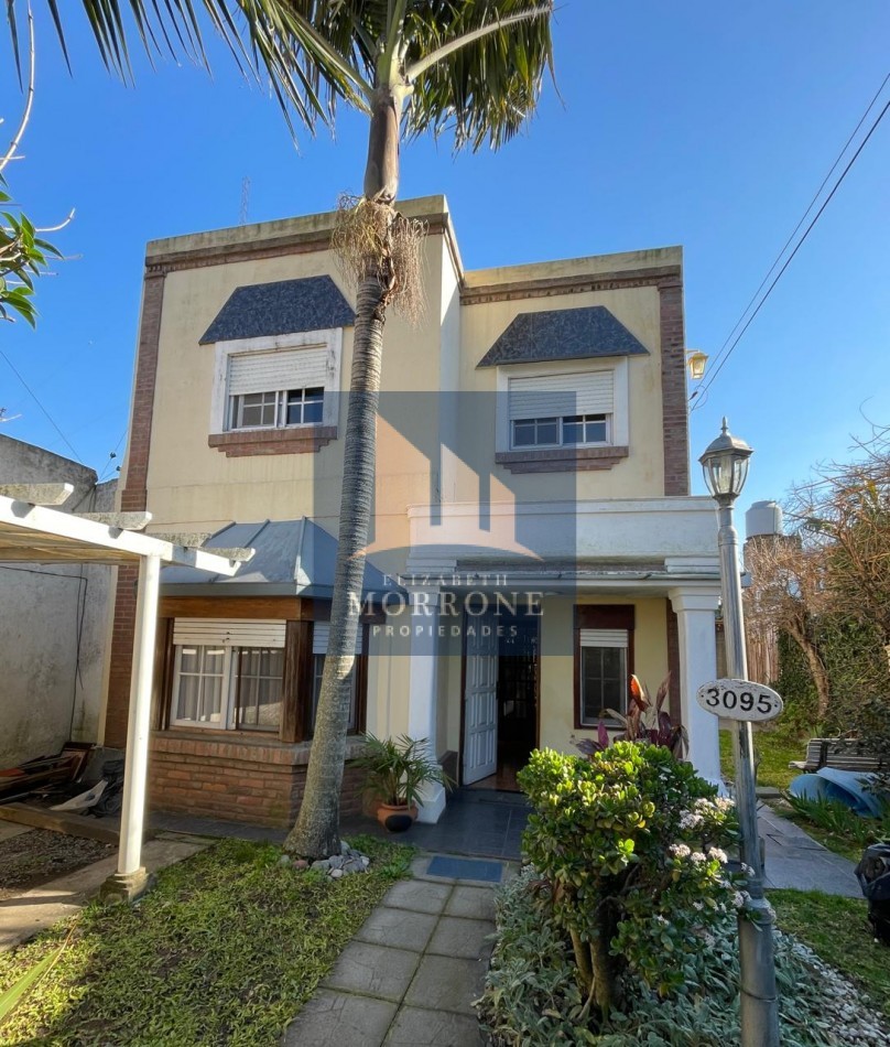 VENTA PH APTO CREDITO 3 DORMITORIOS, QUINCHO Y JARDIN AL FRENTE, ROSALES 3095 -JOSE MARMOL-