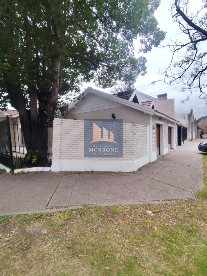 VENTA HERMOSA CASA TRES AMBIENTES EXCELNTE UBICACION CON MUCHO POTENCIAL ESTEVEZ CORREA 1002 TEMPERLEY 