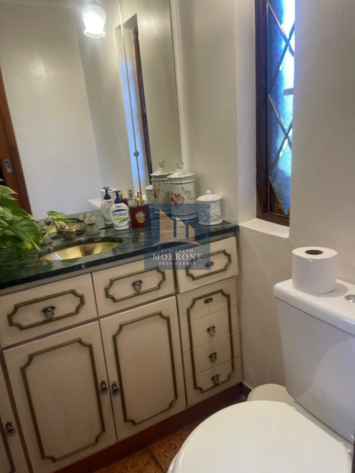 VENTA HERMOSA CASA APTA CREDITO A 3 CUADRAS DE LA ESTACION DE MTE GRANDE 3 DORMITORIOS, DUCLOUT 443 -MONTE GRANDE-