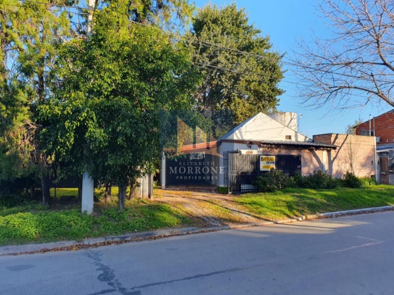 VENTA CASA 3 DORMITORIOS Y COCHERA PARA 2 AUTOS, DEAN FUNES Y DESTACAMENTO MELCHOR -MONTE GRANDE-