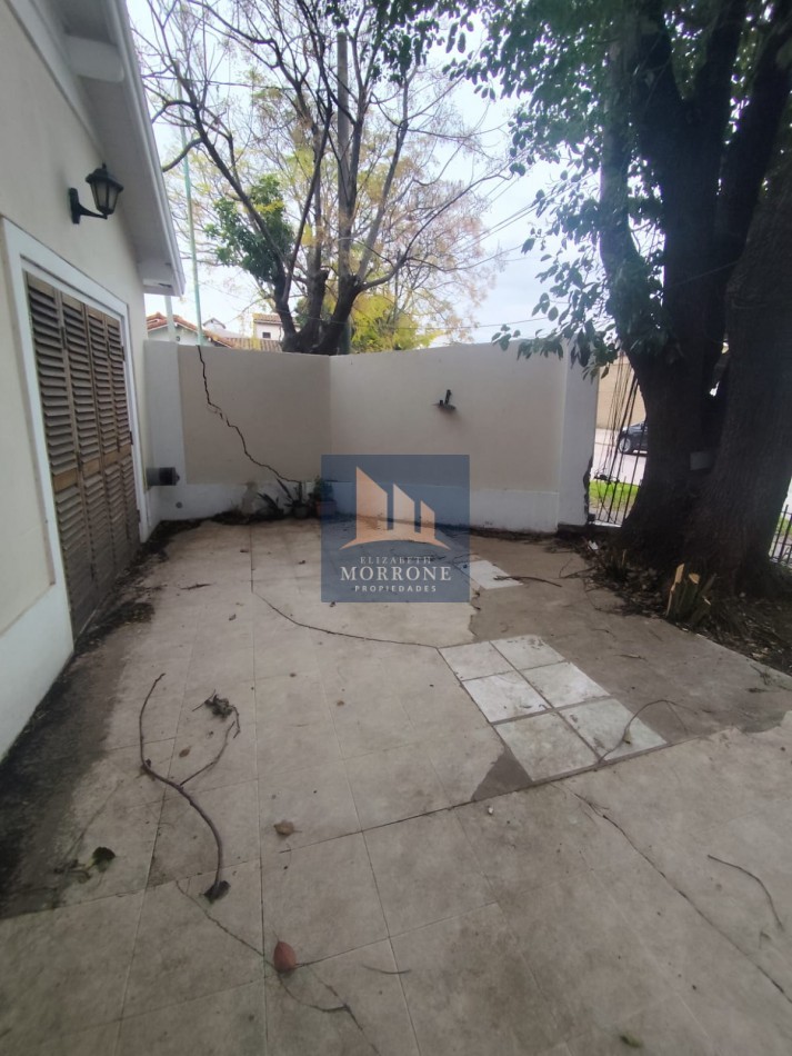 VENTA HERMOSA CASA TRES AMBIENTES EXCELNTE UBICACION CON MUCHO POTENCIAL ESTEVEZ CORREA 1002 TEMPERLEY 
