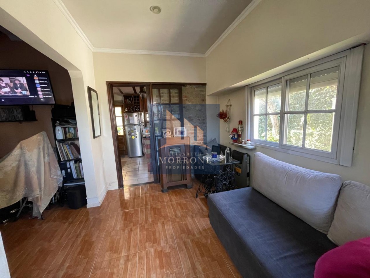 VENTA PH APTO CREDITO 3 DORMITORIOS, QUINCHO Y JARDIN AL FRENTE, ROSALES 3095 -JOSE MARMOL-