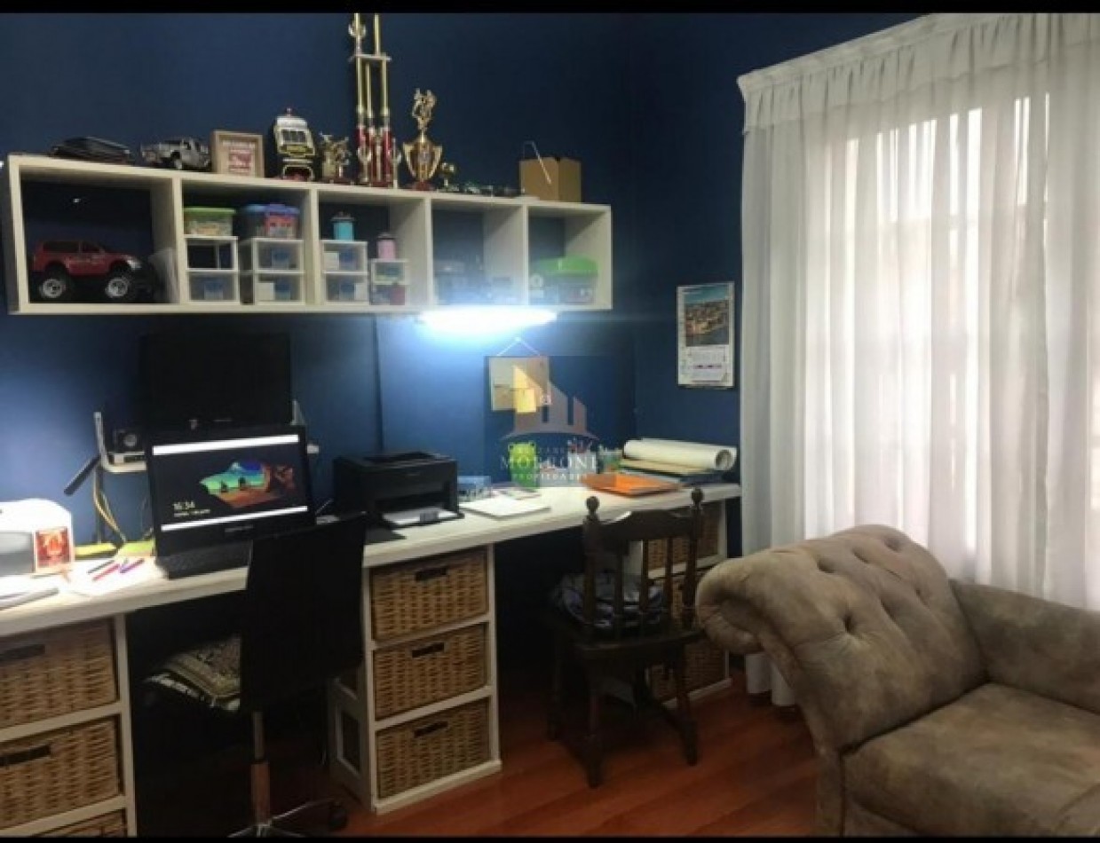 HERMOSA CASA, 4 DORMITORIOS, E ARANA 1700 -LUIS GUILLON-