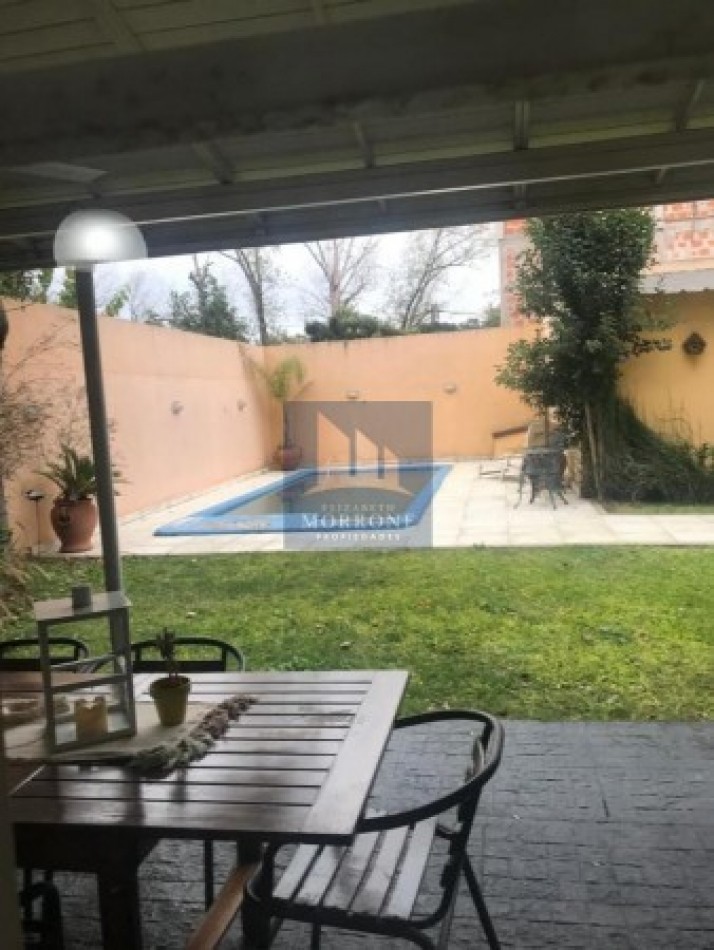 HERMOSA CASA, 4 DORMITORIOS, E ARANA 1700 -LUIS GUILLON-