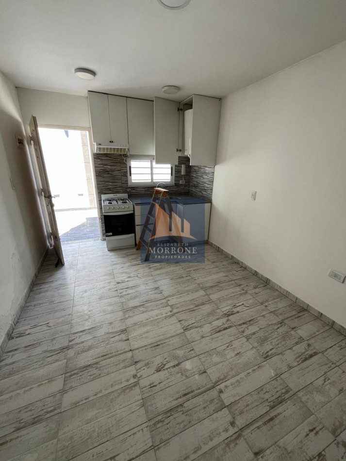 ALQUILER PH INTERNO 3 AMBIENTES A MEDIA CUADRA DE AVENIDA EVA PERON AL 2200, RAVEL 60 -TEMPERLEY-