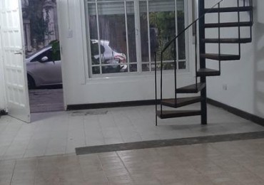 ALQUILER PH 3 AMBIENTES, A 5 CUADRAS DE AV EVA PERON, JOSE MARMOL 670 -TEMPERLEY-