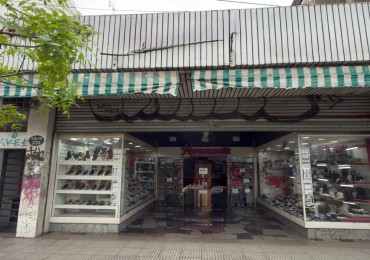 ALQUILER IMPORTANTE LOCAL ZONA COMERCIAL -SALTA 239 TEMPERLEY-