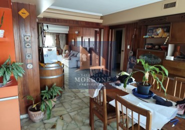 VENTA PISO COMPLETO EN EXCELENTE ZONA, DOS DORMITORIOS, TERRAZA, BALCON Y QUINCHO, AV EVA PERON 1480 -TEMPERLEY-