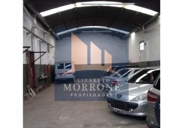 EXCELENTE GALPON CON DEPARTAMENTO EN VENTA, RUBEN DARIO 400 -TEMPERLEY-