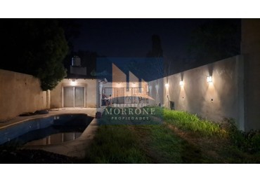 VENTA IMPORTANTE LOTE DE 10x43 MTS CON DEPTO 2 AMBIENTES Y PILETA, RECARTE 630 -MONTE GRANDE-